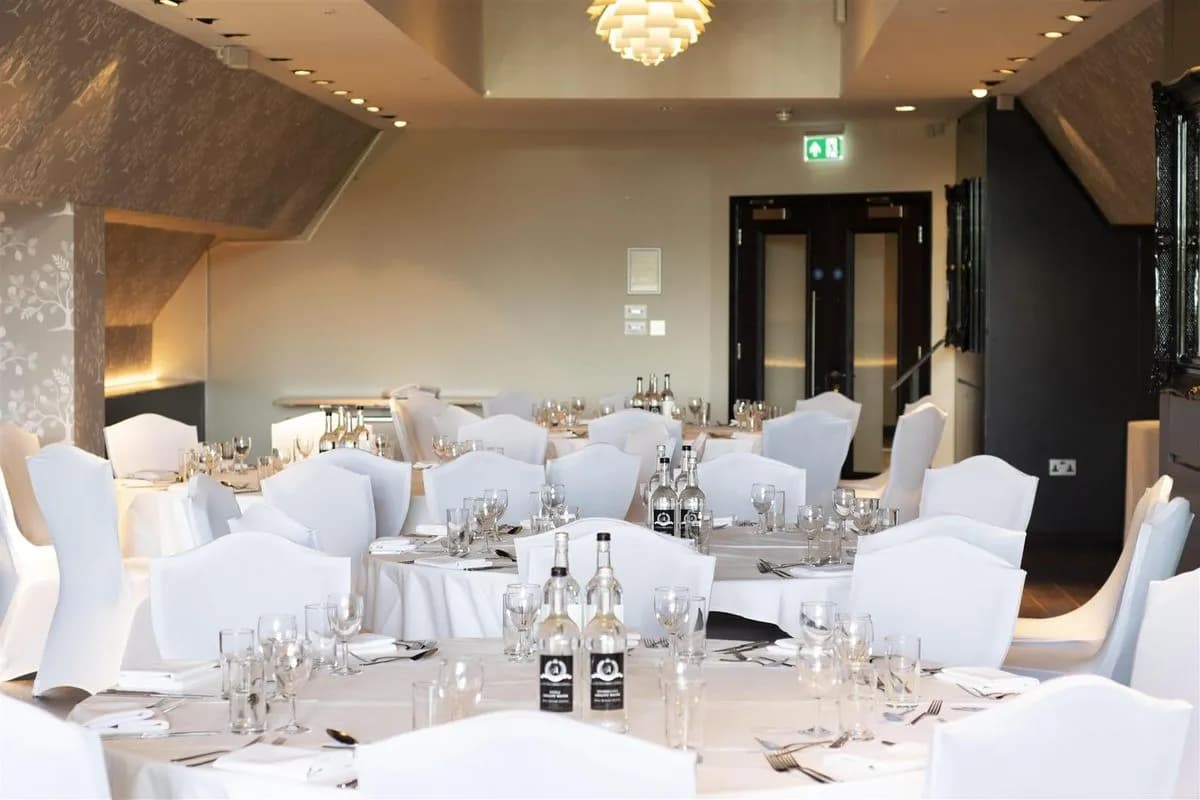 Clubhouse 1 - Hilton London Syon Park