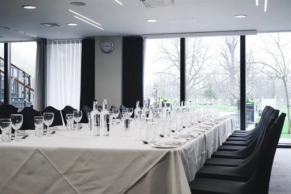 Duke's 1 - Hilton London Syon Park