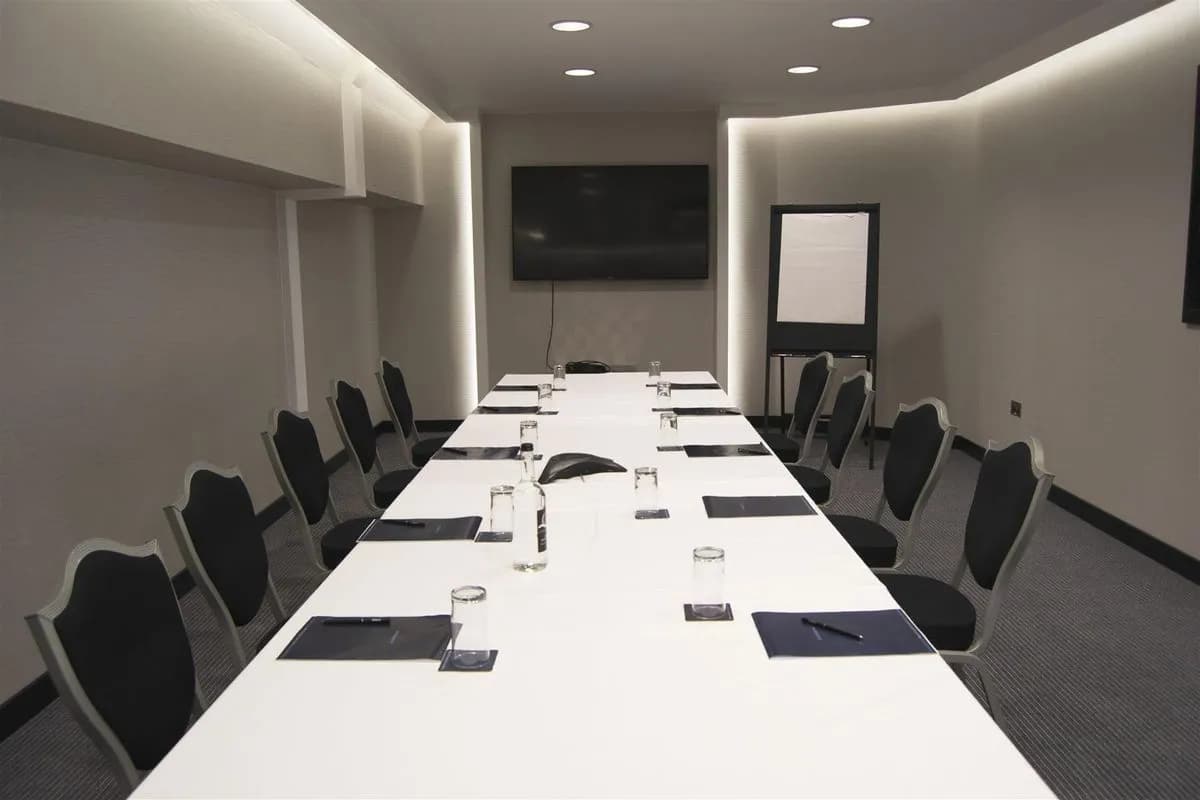 Clubhouse 2 - Hilton London Syon Park