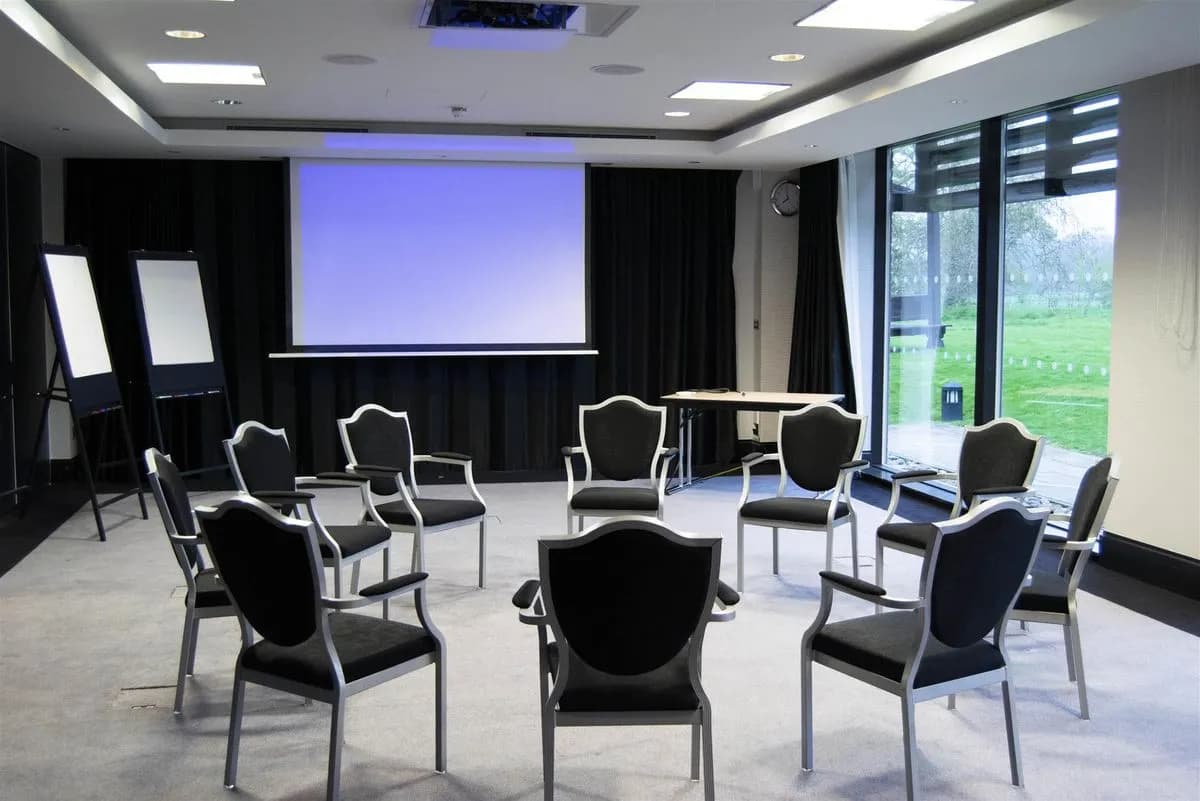 Astor 2 - Hilton London Syon Park
