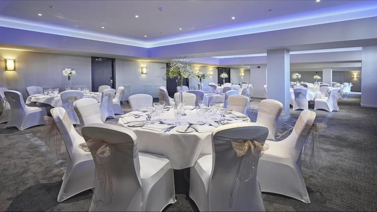Millennium Suite 2 - DoubleTree by Hilton London - Docklands Riverside