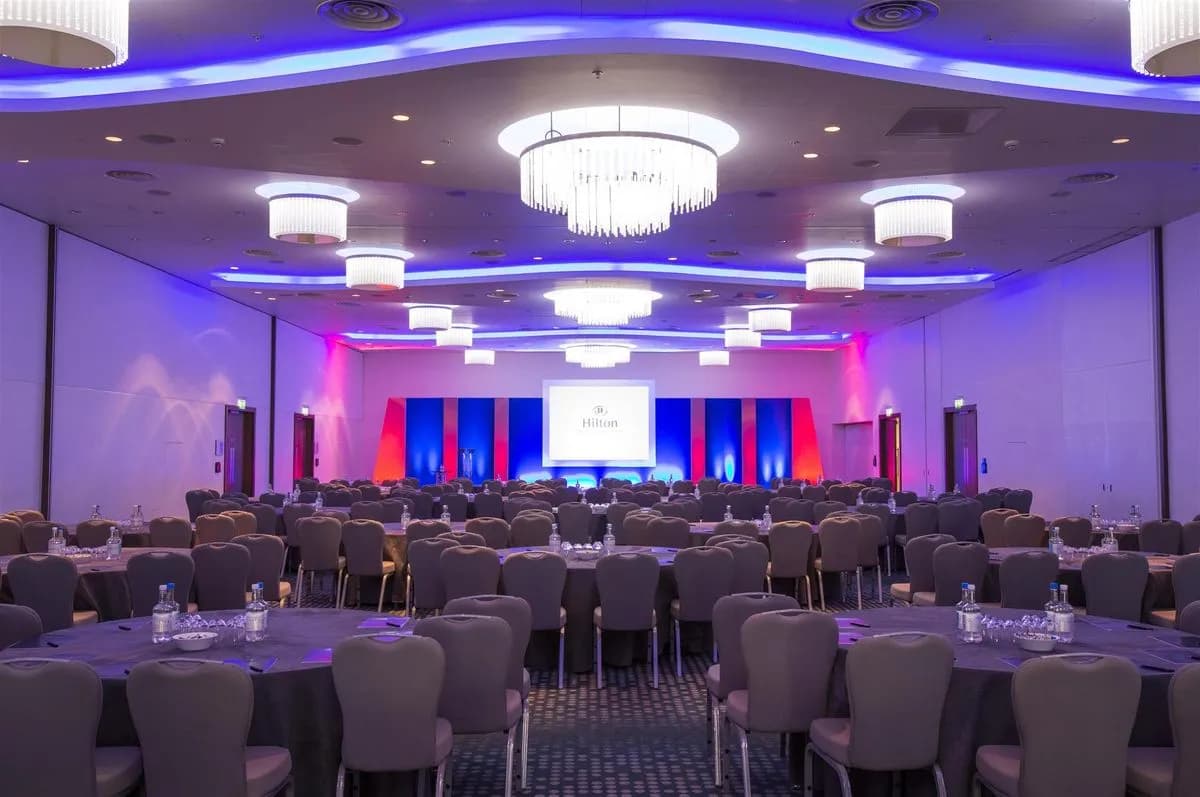 Gallery Room Sections 2-5 - Hilton London Heathrow Airport Terminal 5