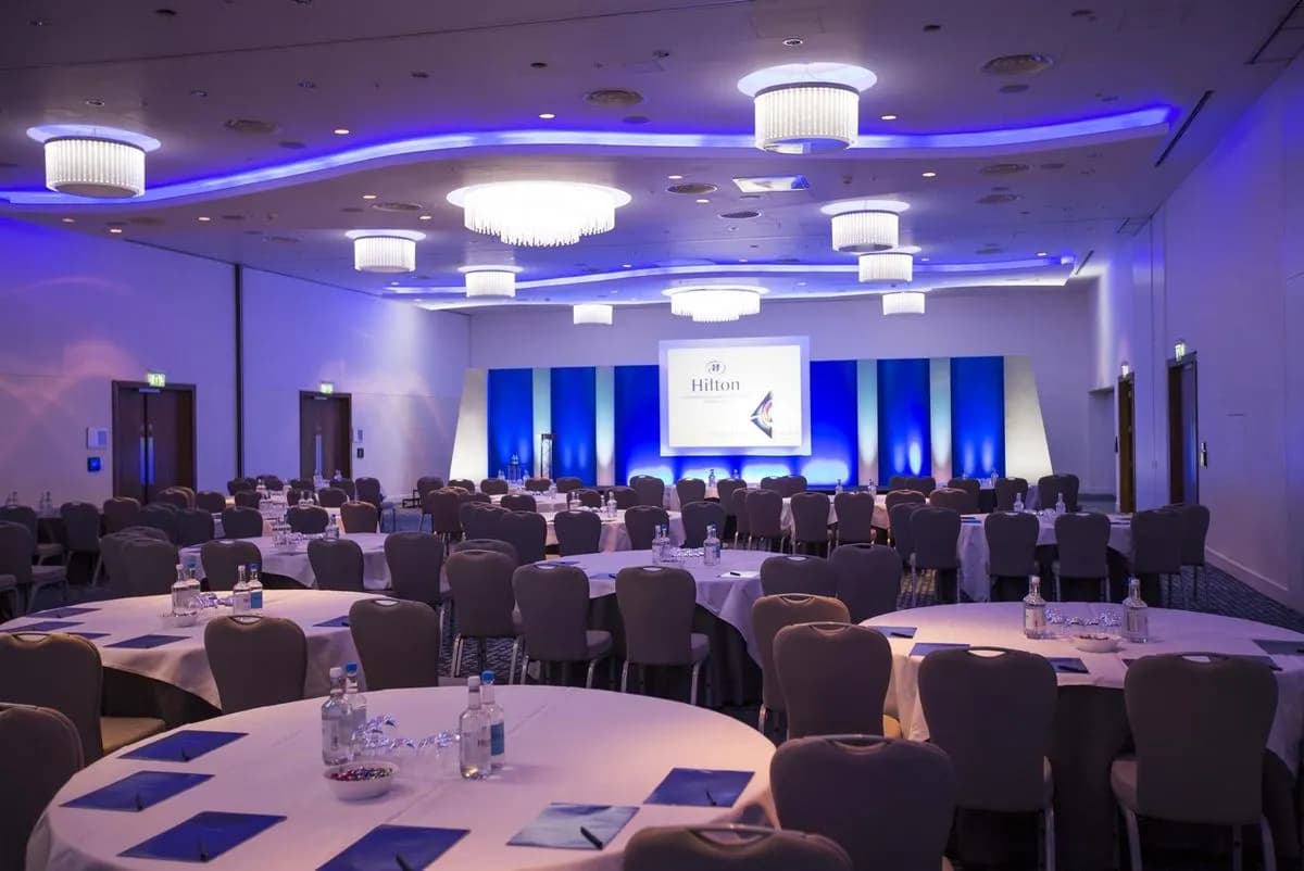 Gallery Room Sections 2-3 - Hilton London Heathrow Airport Terminal 5