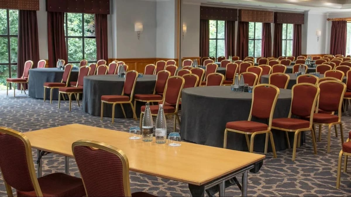 College Suite - DoubleTree by Hilton Oxford Belfry