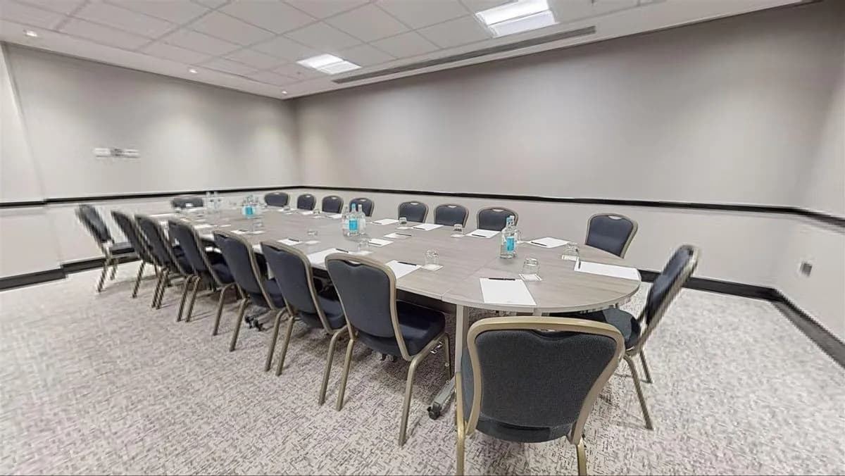 Meeting Room 11 - Hilton London Gatwick Airport