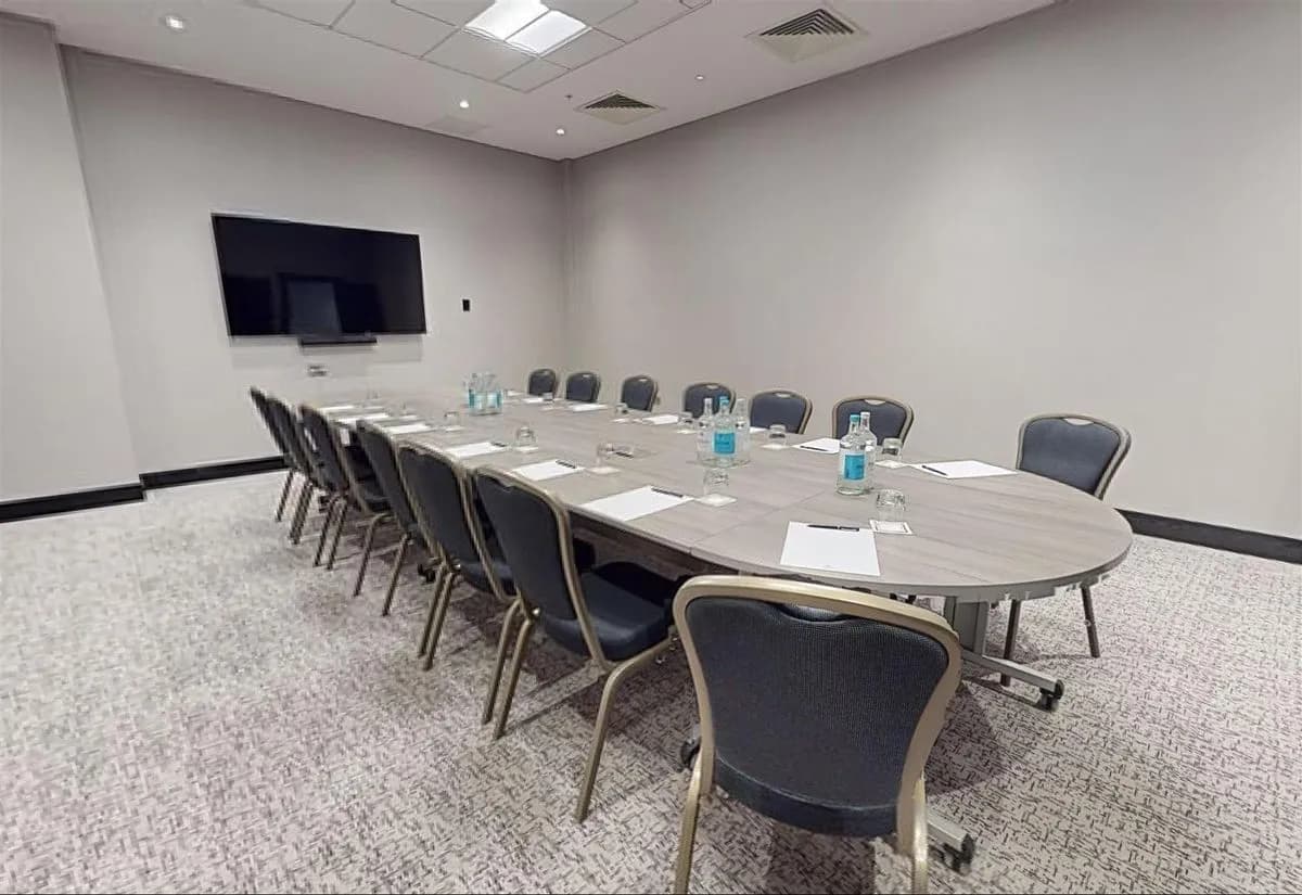 Meeting Room 9 - Hilton London Gatwick Airport