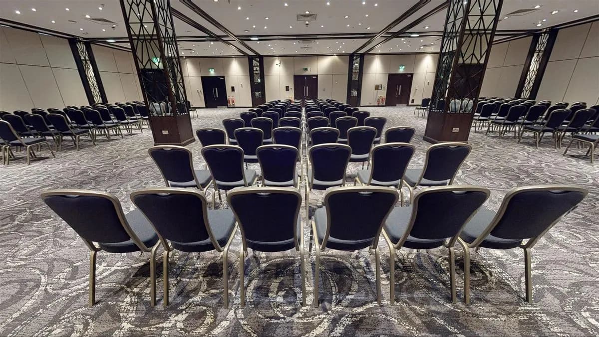 Ascot 2 - Hilton London Gatwick Airport