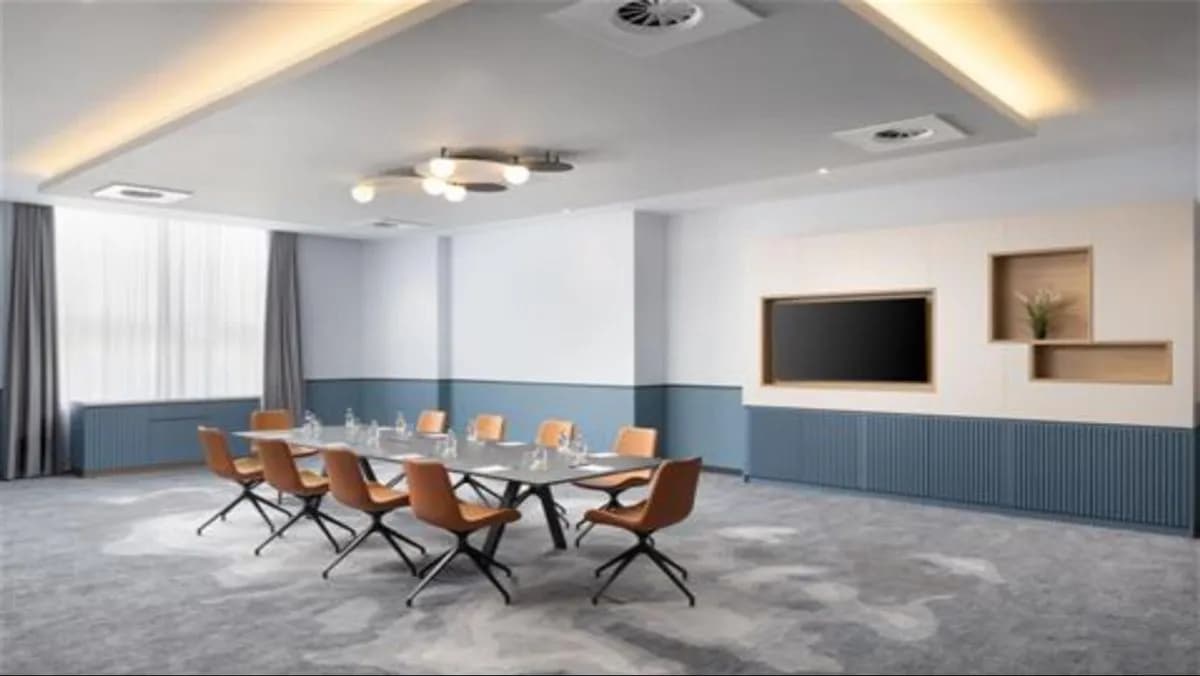 Renaissance Suite 1 - DoubleTree by Hilton Brighton Metropole