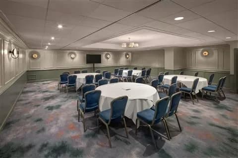 Osborne - DoubleTree by Hilton Brighton Metropole