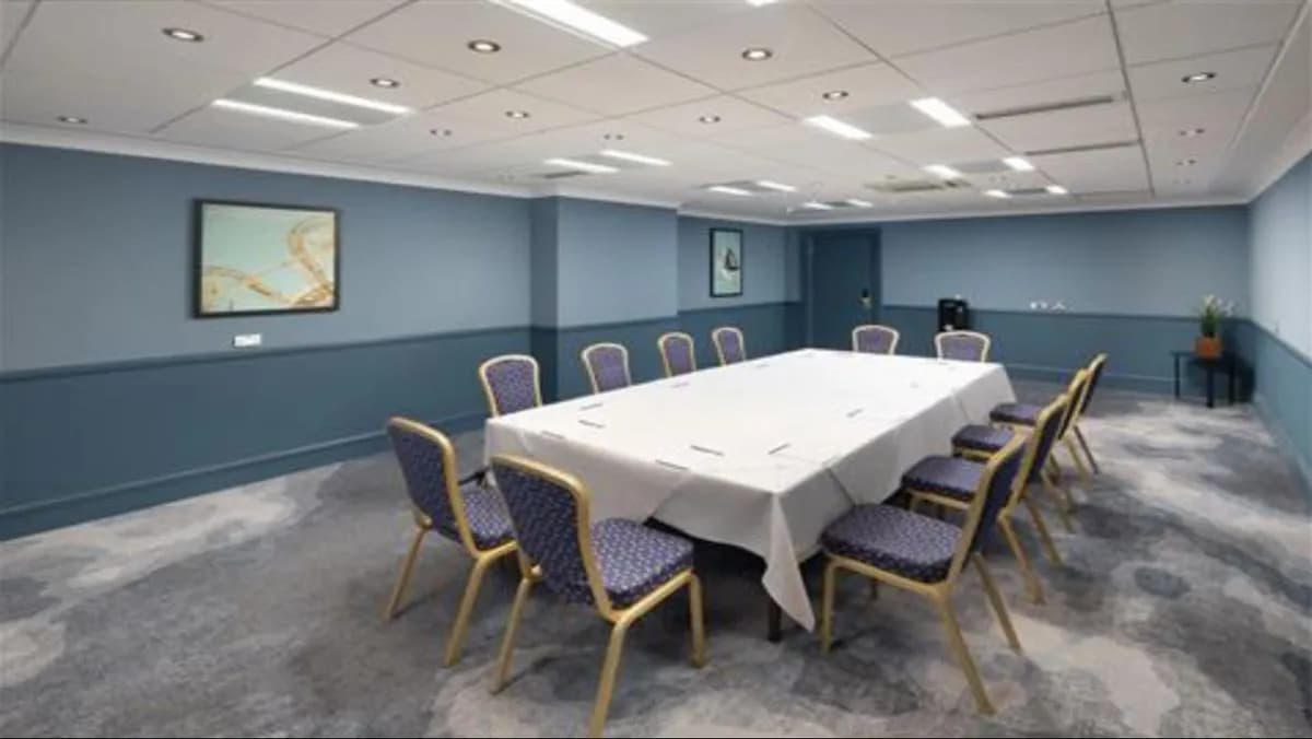 Surrey 1 - DoubleTree by Hilton Brighton Metropole