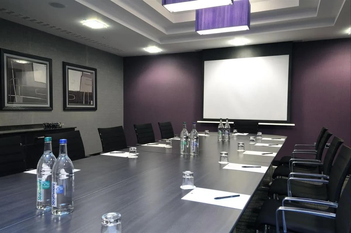 Kensington Suite - DoubleTree by Hilton London - West End