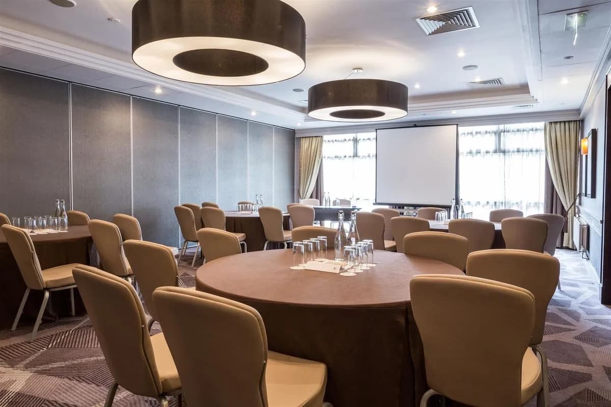 Perceval Suite - DoubleTree by Hilton London - Ealing