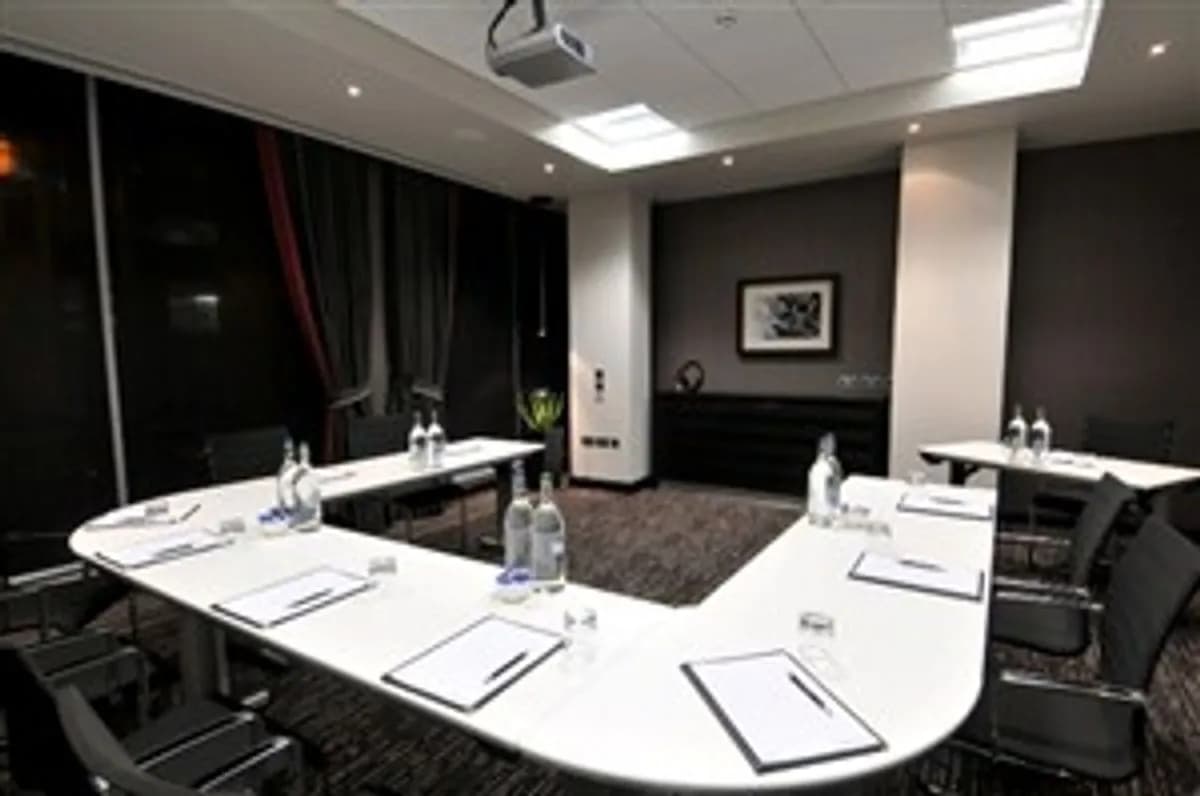 Bisley Room - DoubleTree by Hilton Woking