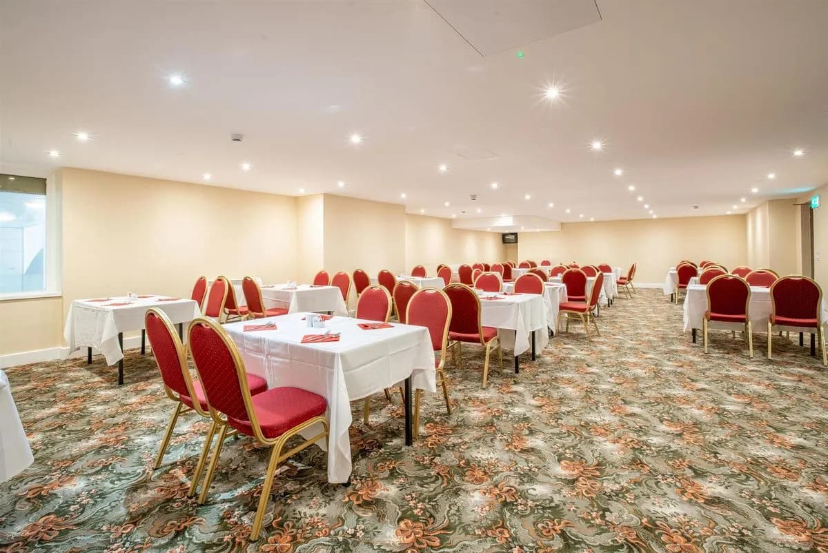 Cambridge Suite - Millennium Hotel & Conference Centre Gloucester - London Kensington
