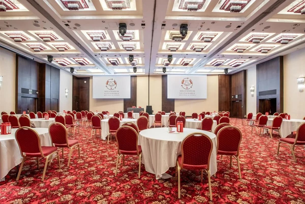 Kingdom Suite - Millennium Hotel & Conference Centre Gloucester - London Kensington