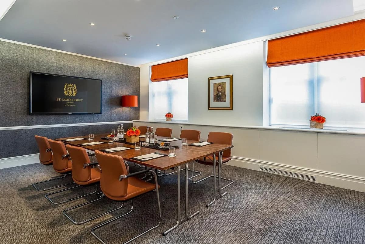 George V - St James' Court, A Taj Hotel, London