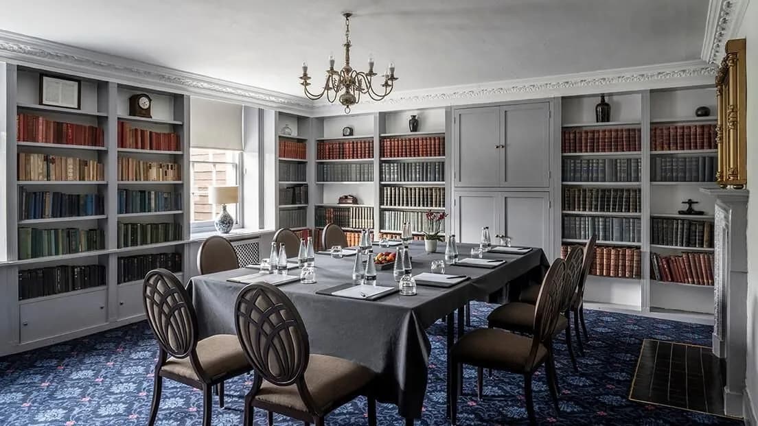 The Library - Hand Picked Chilston Park Hotel