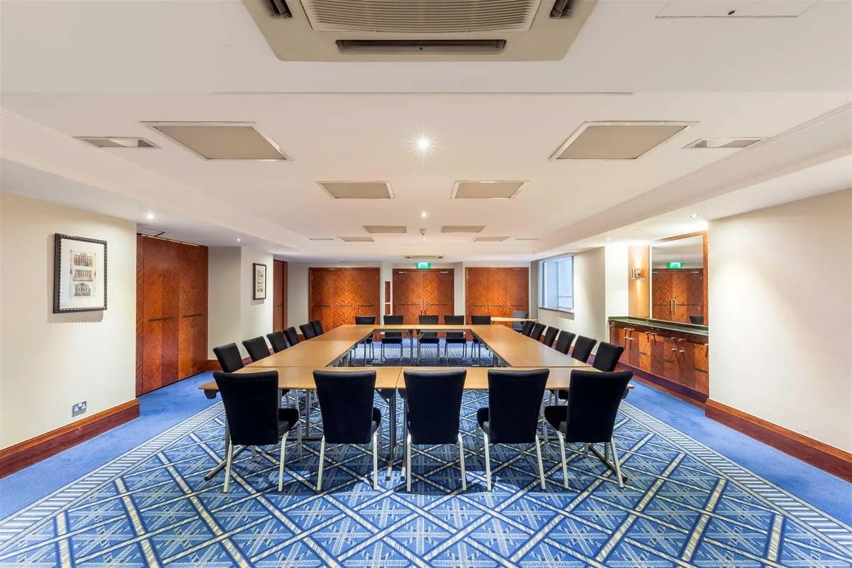 Temple Suite - Thistle City Barbican