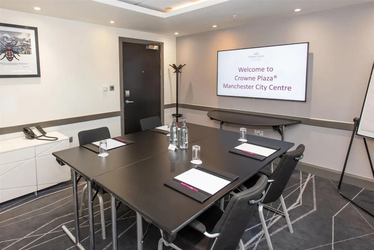 Swan Suite - Crowne Plaza Manchester City Centre