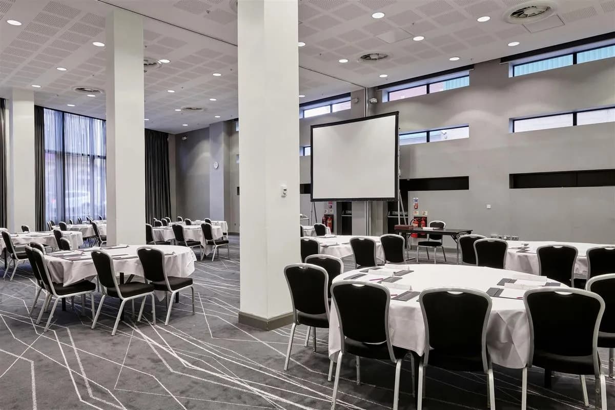 Smithfield Suite - Crowne Plaza Manchester City Centre