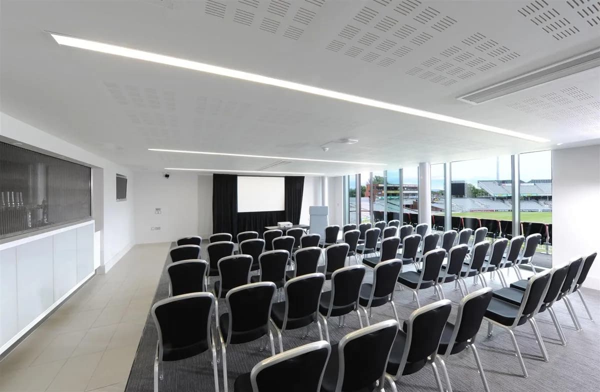 The Lancaster Suite - Hilton Garden Inn Manchester Emirates Old Trafford