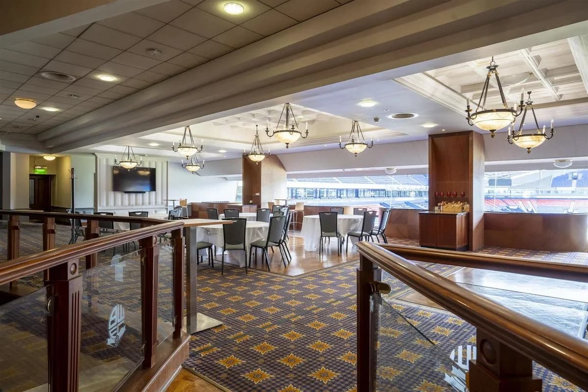 Reflections - The Bolton Stadium Hotel