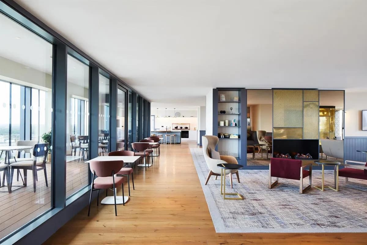 18th Floor Lounge - Hyatt Regency Manchester