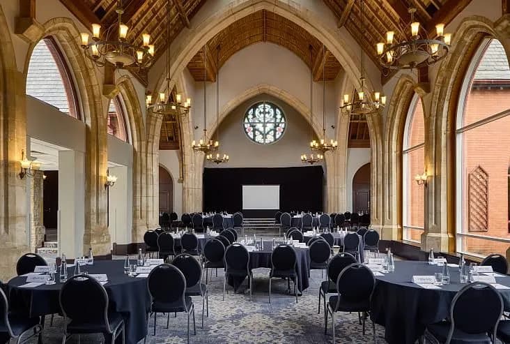 Cloisters - Holiday Inn Bolton Centre