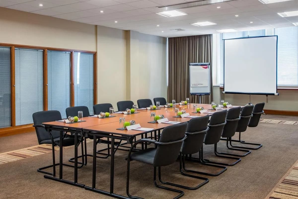 Roodee Suite - Crowne Plaza Chester