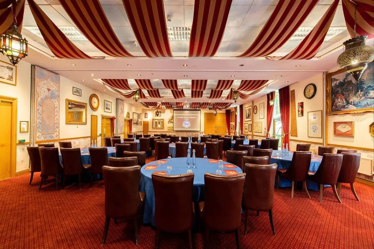 The Emperor Suite - Alton Towers Resort Hotel & Conference Centre