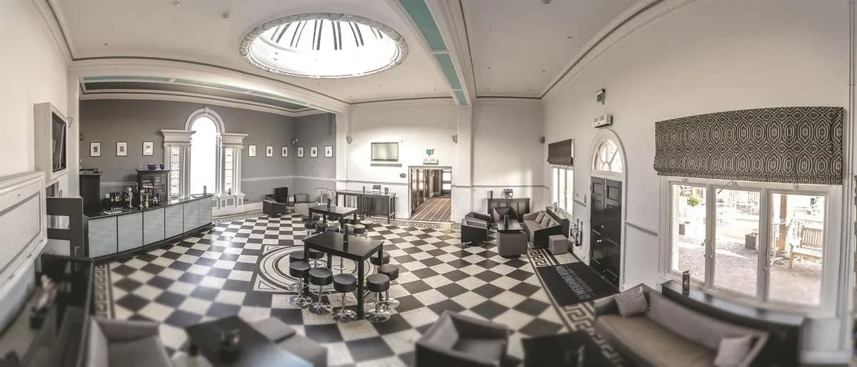 The Old Weighing Room - Doncaster Racecourse