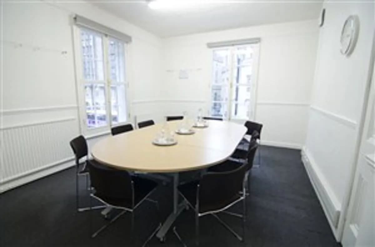 F17 - Friends' Meeting House - Manchester