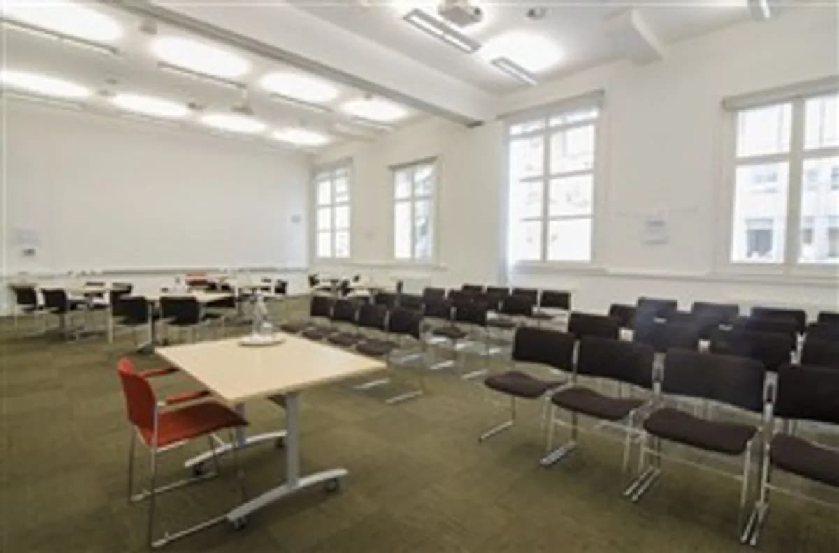F13 - Friends' Meeting House - Manchester
