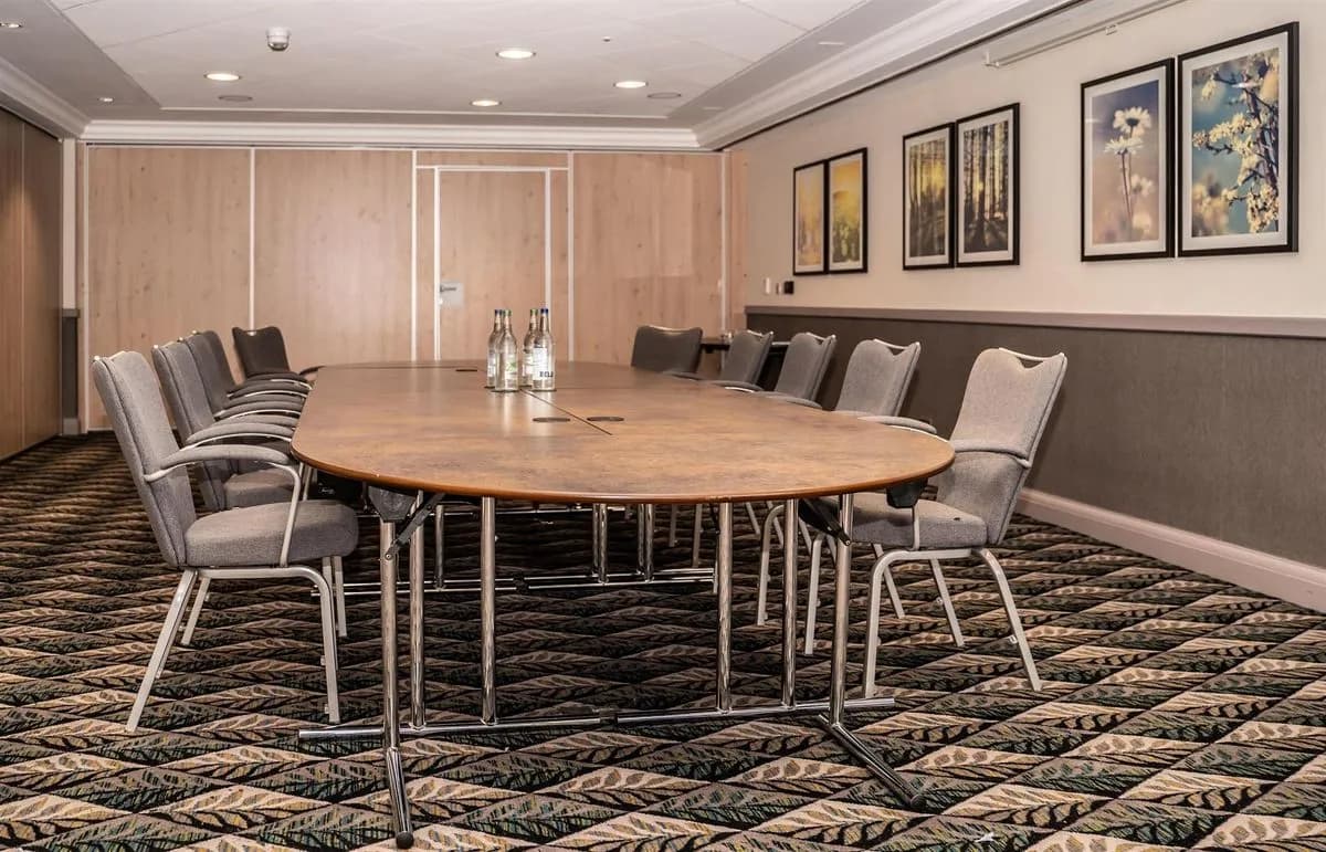 Oadby Suite - Holiday Inn Leicester - Wigston