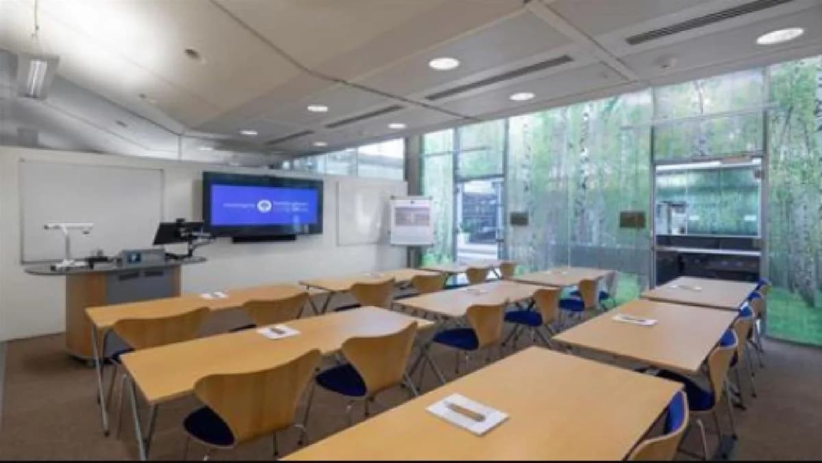 Meeting Room 6 - The Jubilee Hotel & Conferences