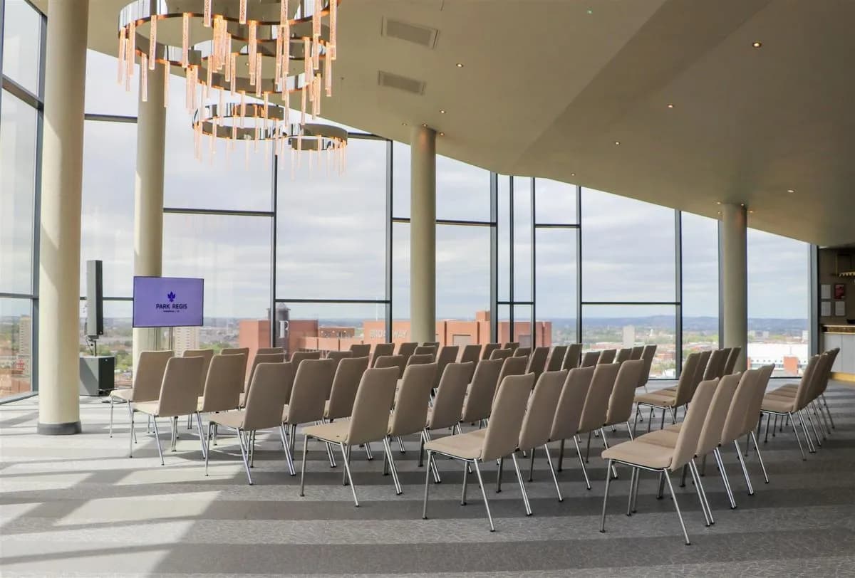 Level 16 Sky Loft - Park Regis Birmingham