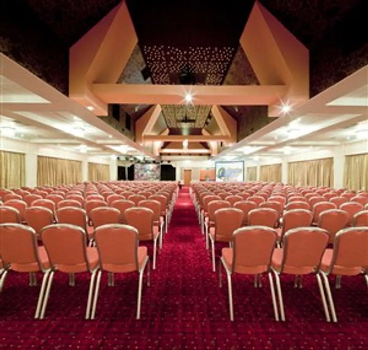 Tower Suite - Drayton Manor Hotel