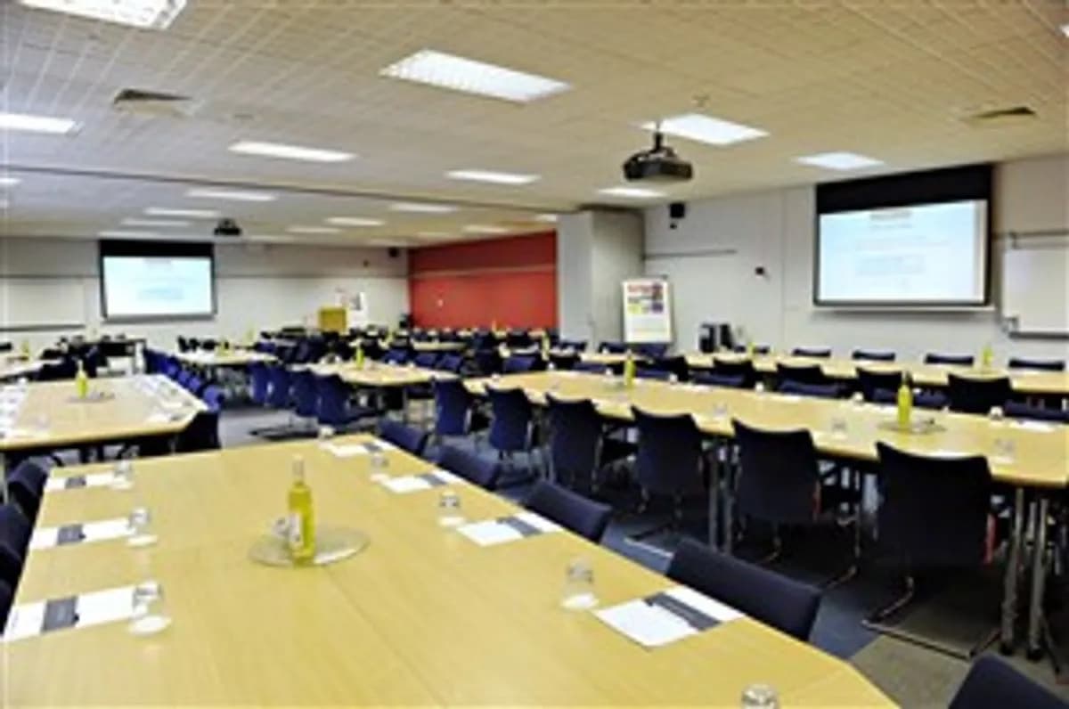 Convention Room - Burleigh Court