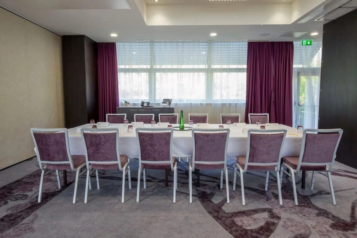Pippin Room - DoubleTree by Hilton Nottingham - Gateway