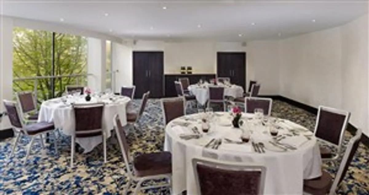 Acorn Room 1 - DoubleTree by Hilton Nottingham - Gateway