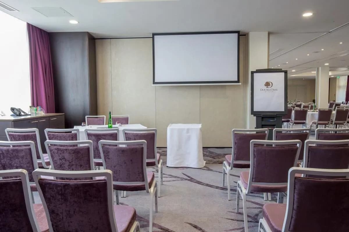 Braeburn Room - DoubleTree by Hilton Nottingham - Gateway