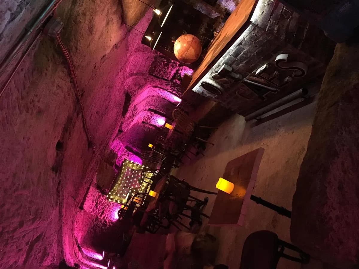 The Lost Caves - Mercure Nottingham City Centre Hotel