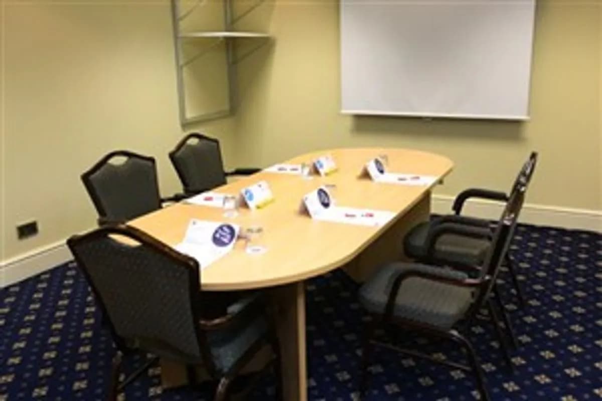 Syndicates 1-5 - Best Western Premier Yew Lodge East Midlands Airport