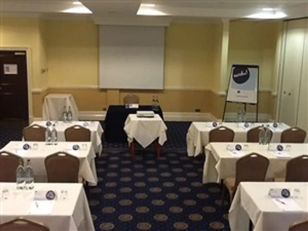 Charnwood - Best Western Premier Yew Lodge East Midlands Airport