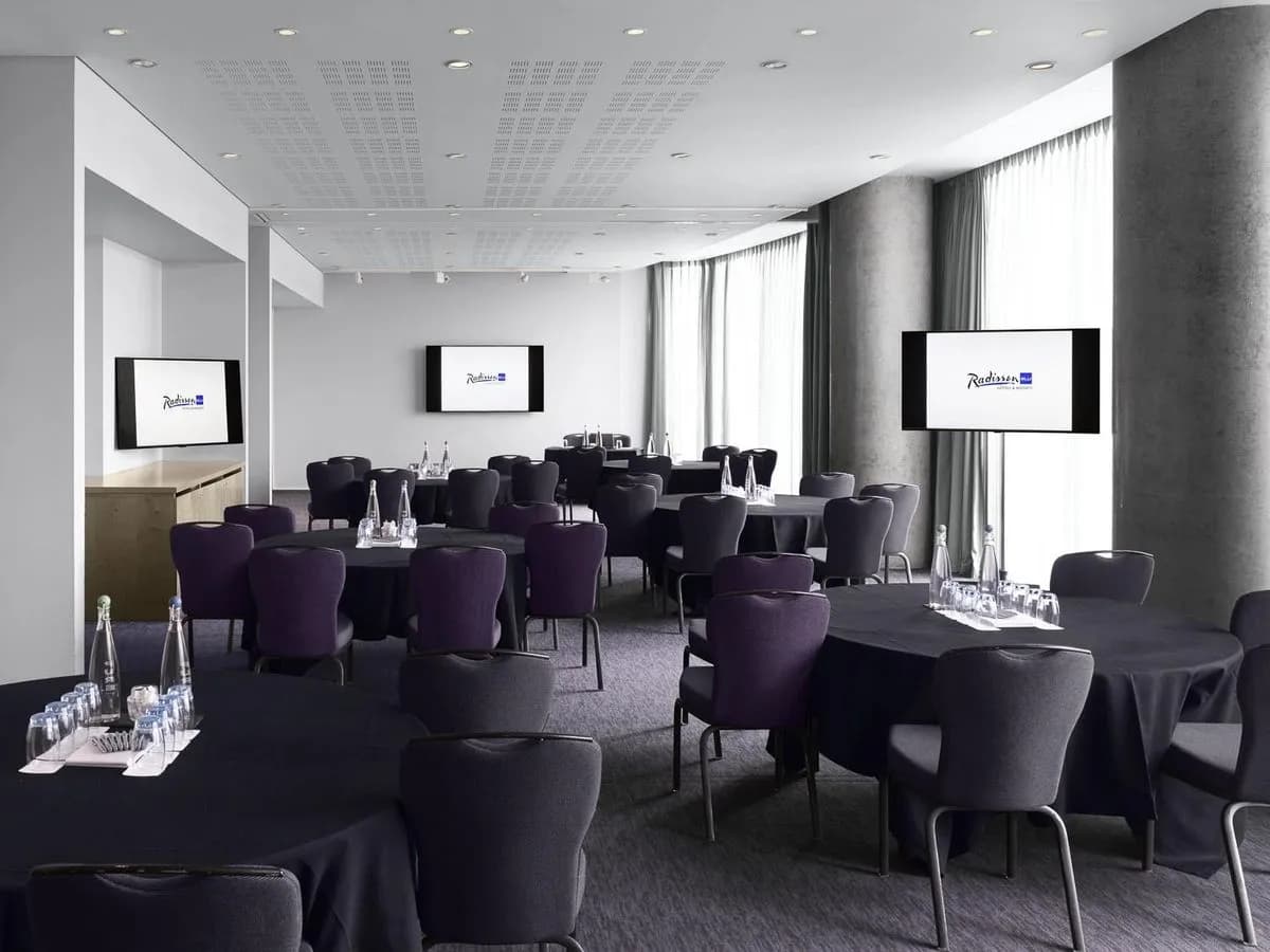 Lunar Suite - Radisson Blu Hotel, Birmingham