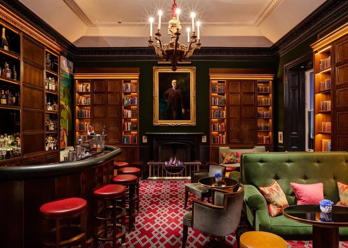1824 Bar - The Shelbourne, Autograph Collection