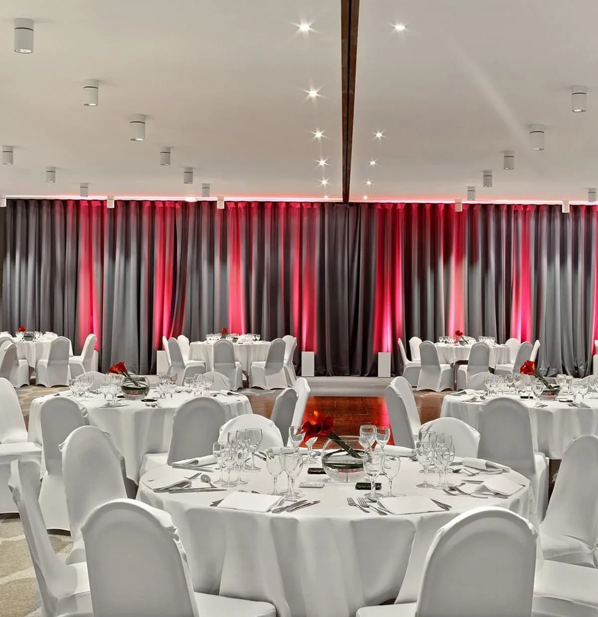 Wagram 2 - Le Meridien Etoile
