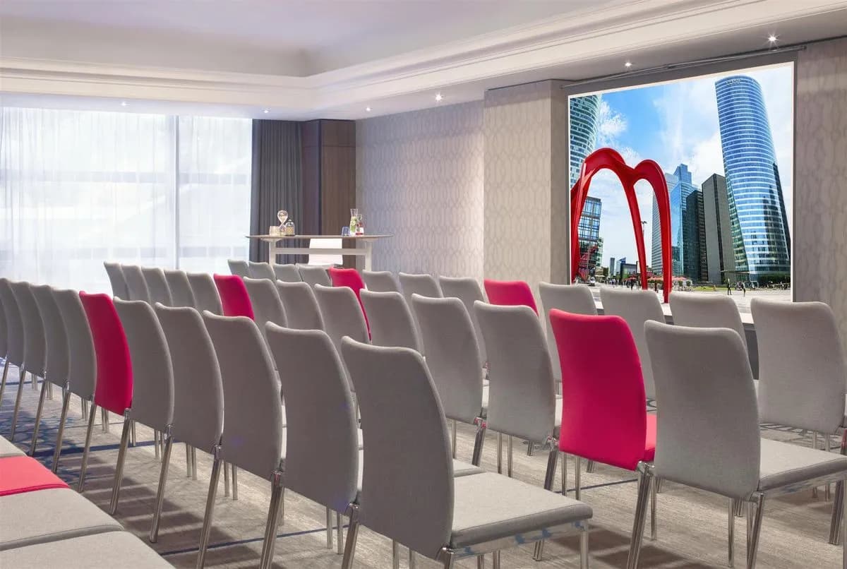 Etoile - Renaissance Paris La Defense Hotel