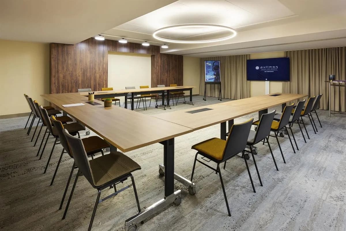 Green Room 11 - Pullman Paris Montparnasse