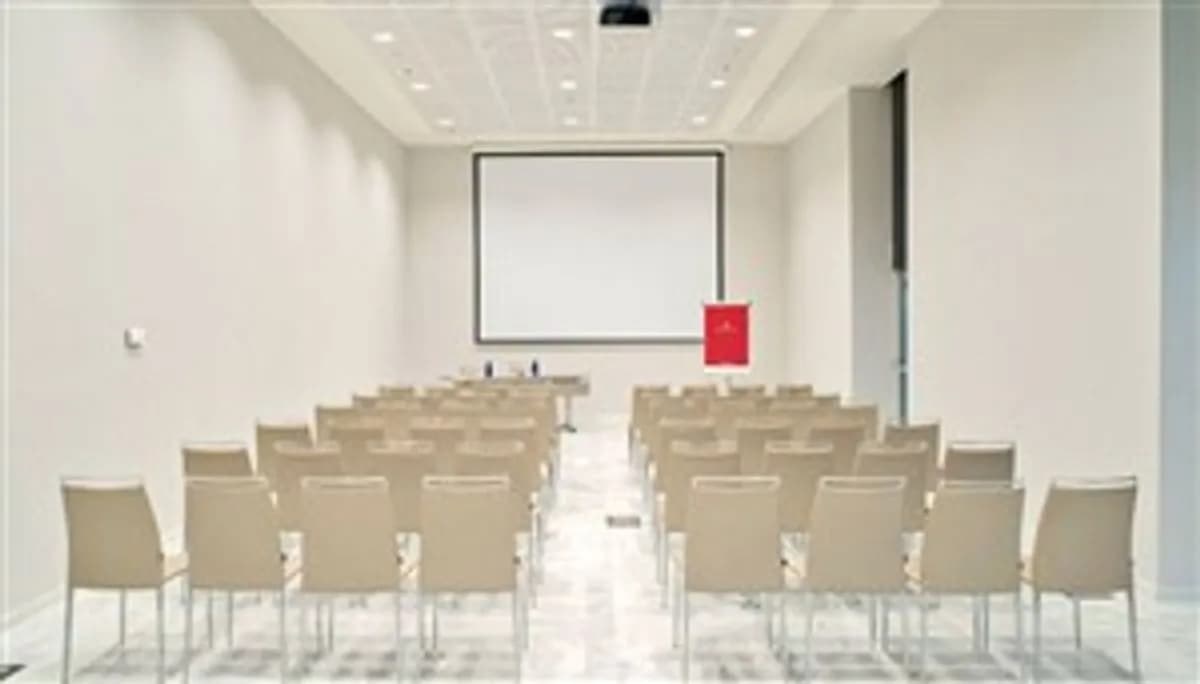 LIVING LAB 2 - NH Collection Madrid Eurobuilding
